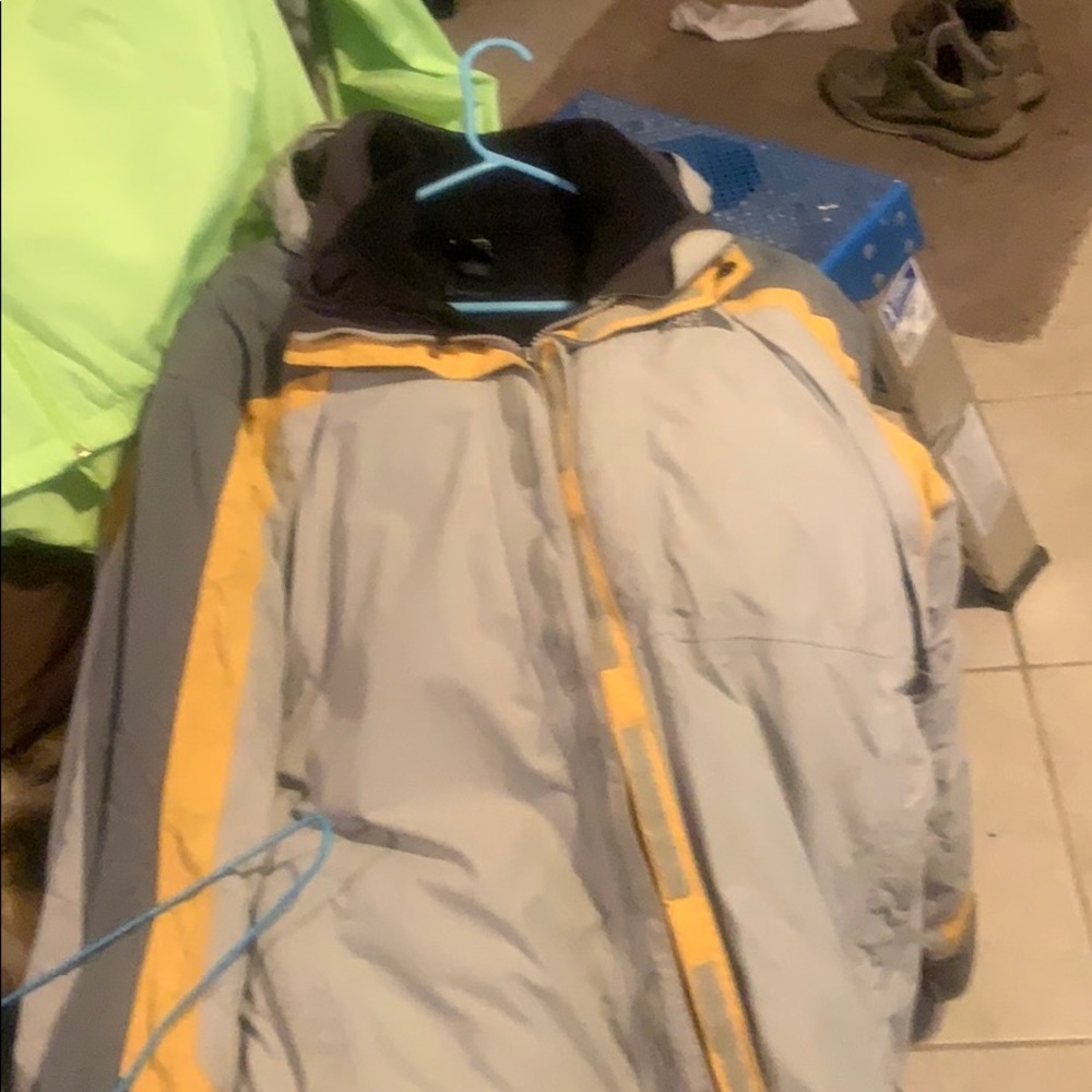 North face ski jacket L
